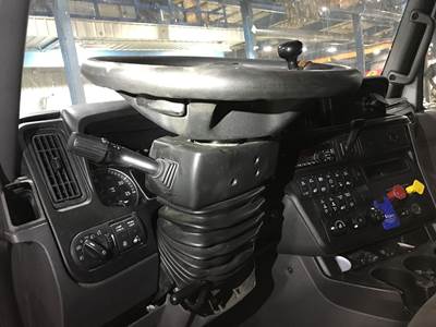 International LT Steering Column