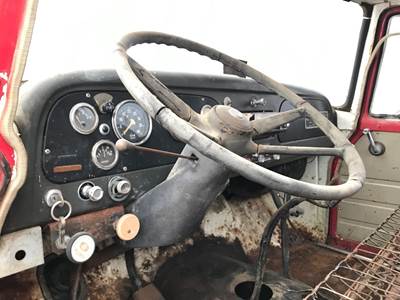 International Loadstar 1700 Steering Column for a International 1700 Loadstar