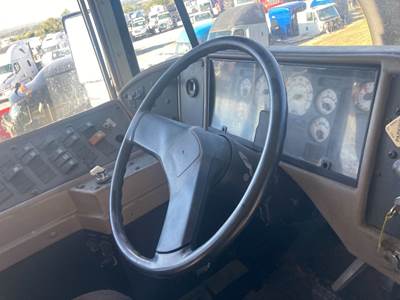 International RE3000 Steering Column