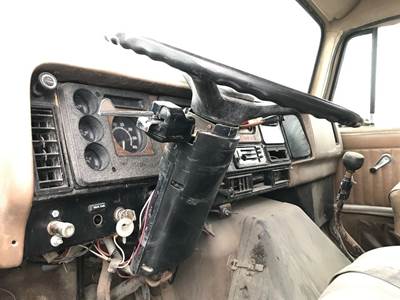 International S1900 Steering Column