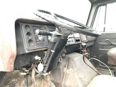 International S1900 Steering Column