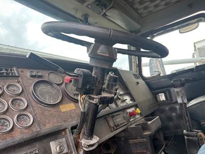 Kenworth T600 Steering Column
