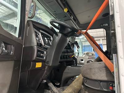 Kenworth T660 Steering Column