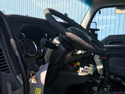 Kenworth T680 Steering Column