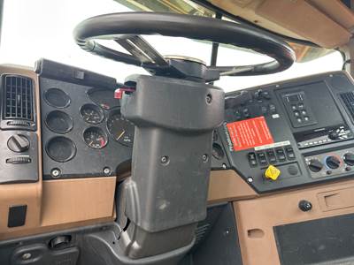 Mack Granite GU813 Steering Column for a Mack GU800