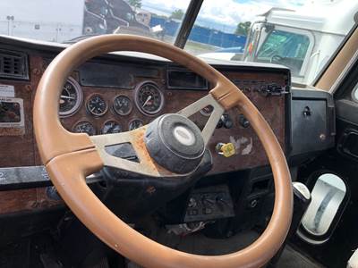 Peterbilt 357 Steering Column