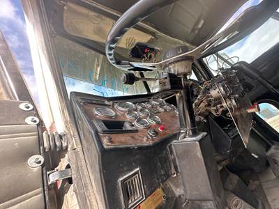 Peterbilt 357 Steering Column