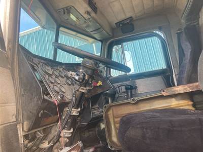 Peterbilt 377 Steering Column