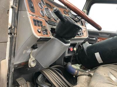 Peterbilt 386 Steering Column