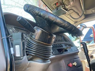 Peterbilt 387 Steering Column