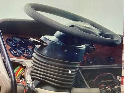 Peterbilt 387 Steering Column