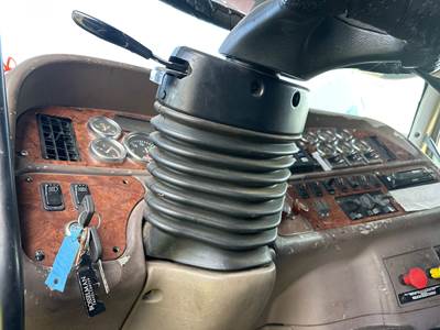 Peterbilt 387 Steering Column