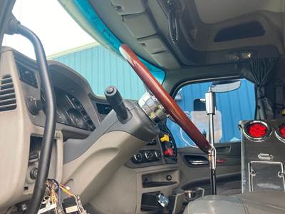 Peterbilt 579 Steering Column