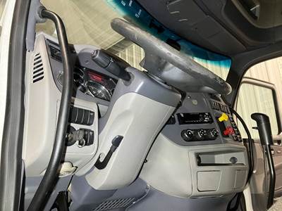 Peterbilt 579 Steering Column