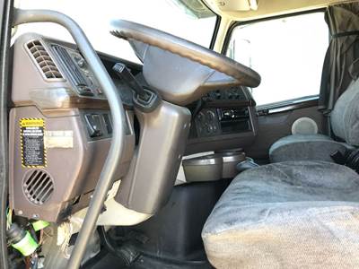 Volvo VNL Steering Column