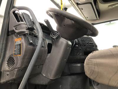 Volvo VNL Steering Column