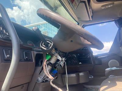 Volvo VNL Steering Column