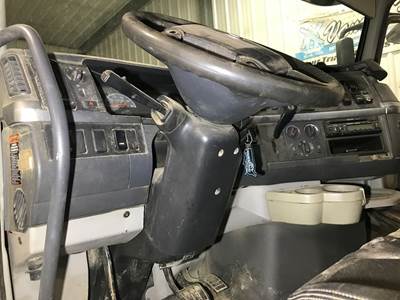 Volvo VNL Steering Column