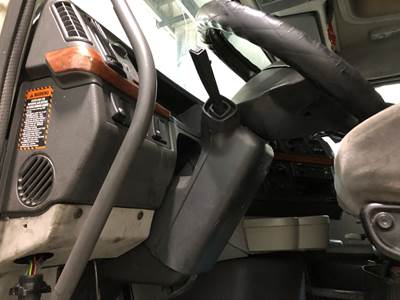 Volvo VNL Steering Column