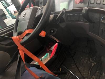 Volvo VNL Steering Column