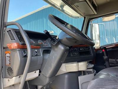 Volvo VNL Steering Column