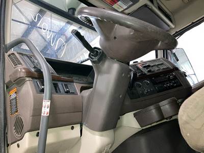 Volvo VNL Steering Column