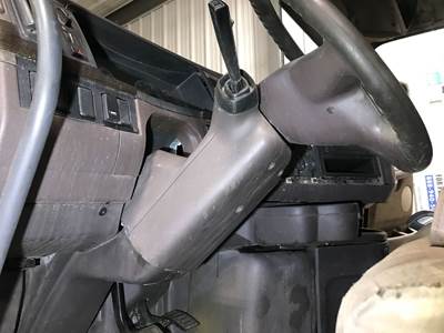 Volvo VNL Steering Column