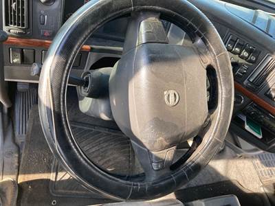 Volvo VNL Steering Column