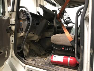 Volvo VNL Steering Column