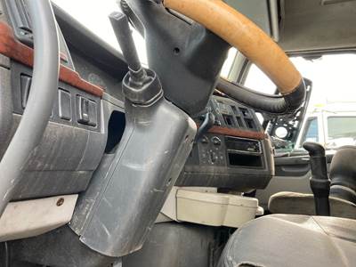 Volvo VNL Steering Column
