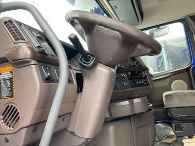 Volvo VNL Steering Column