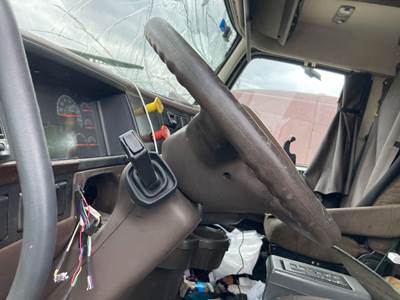 Volvo VNL Steering Column