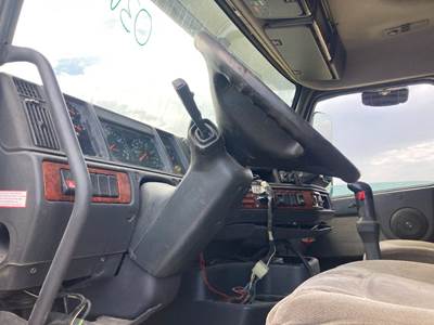 Volvo VNL Steering Column