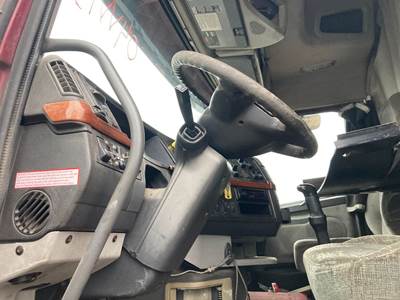 Volvo VNL Steering Column