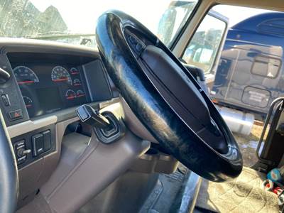 Volvo VNL Steering Column