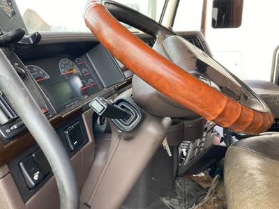 Volvo VNL Steering Column