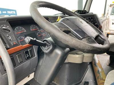 Volvo VNL Steering Column