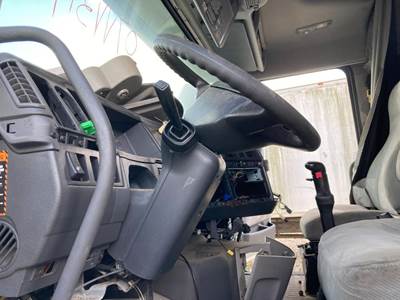 Volvo VNL Steering Column