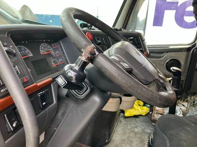 Volvo VNL Steering Column