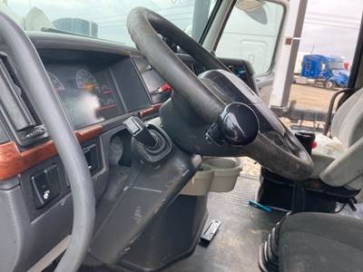 Volvo VNL Steering Column