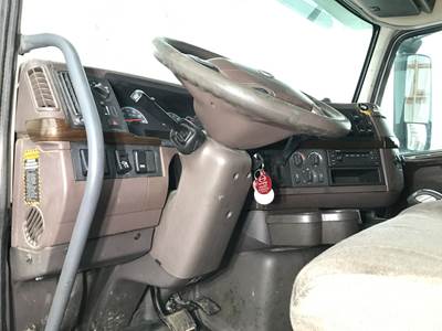 Volvo VNL Steering Column