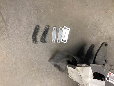 Volvo VNL Steering Column