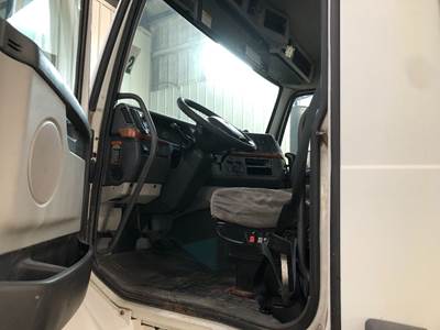 Volvo VNM Steering Column