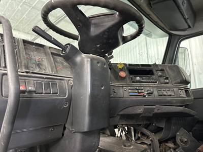 Volvo VNM Steering Column