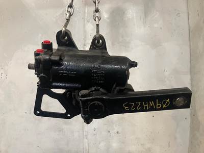 TRW/ROSS THP60010 Steering Gear / Rack for a Freightliner Columbia 120