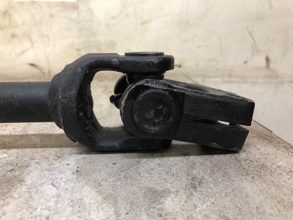 2014 Volvo VNL Steering Shaft For Sale Council Bluffs, IA 25313129