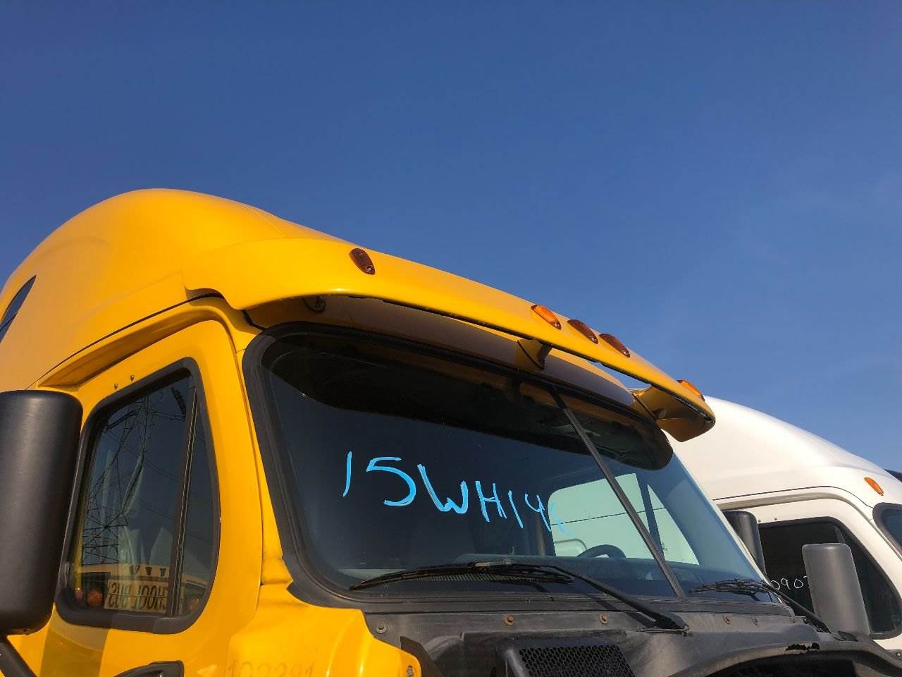 2015 Freightliner Cascadia Exterior Sun Visor For Sale Spencer, IA