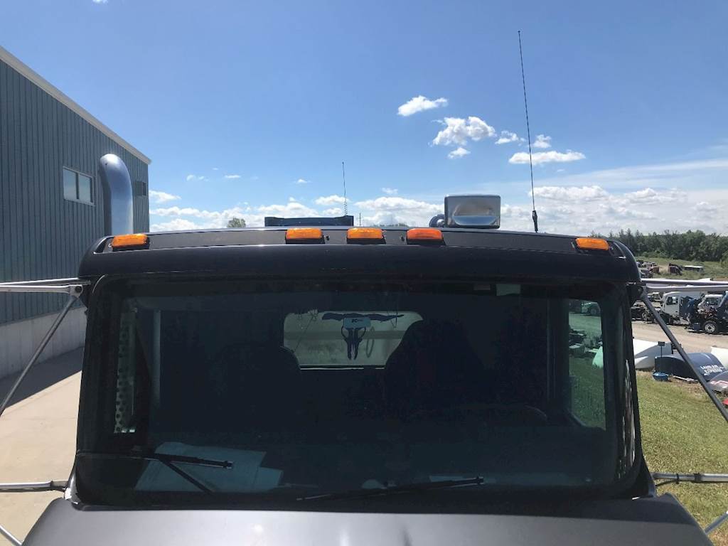 1997 Kenworth T800 Exterior Sun Visor For Sale Kansas City, MO