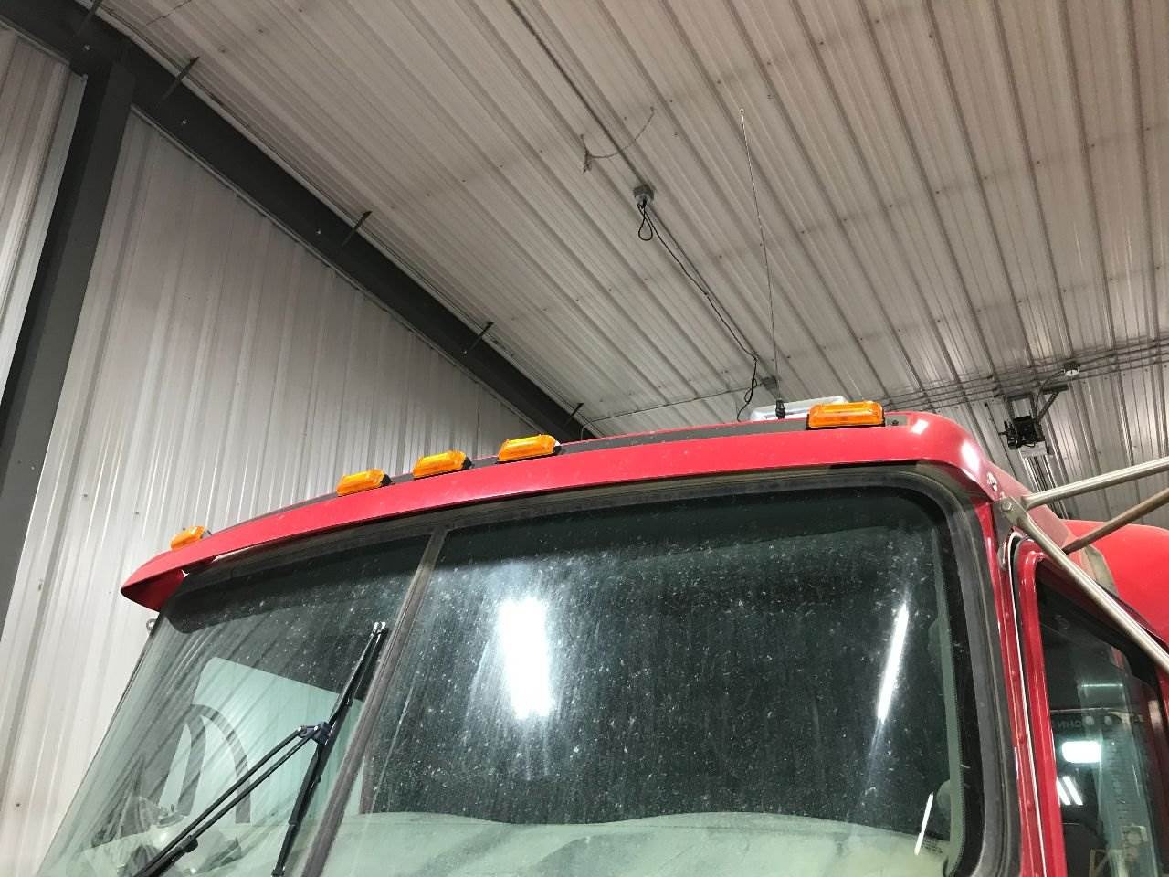 2013 Kenworth T800 Exterior Sun Visor For Sale Sioux Falls, SD