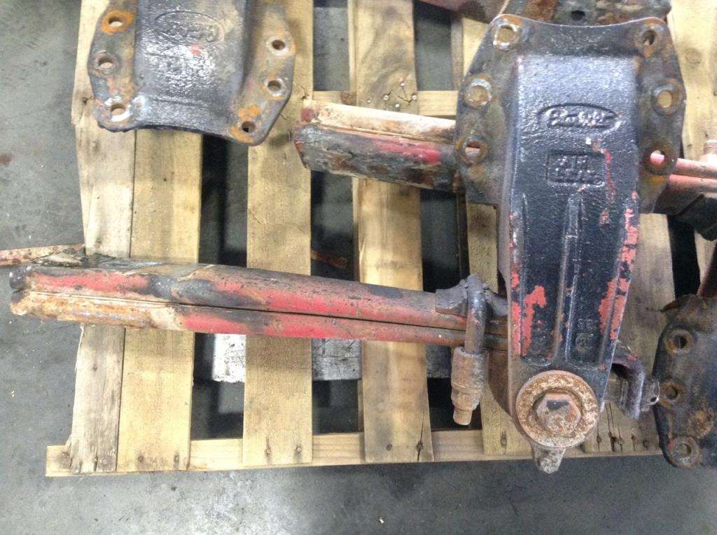 Peterbilt 379 Suspension Parts For Sale Kansas City, MO 24598558